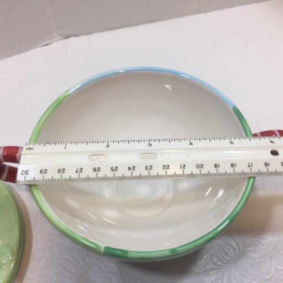 Oneida Santa Christmas Two Piece Ceramic Bowl w/Handles - Picture 9 of 10